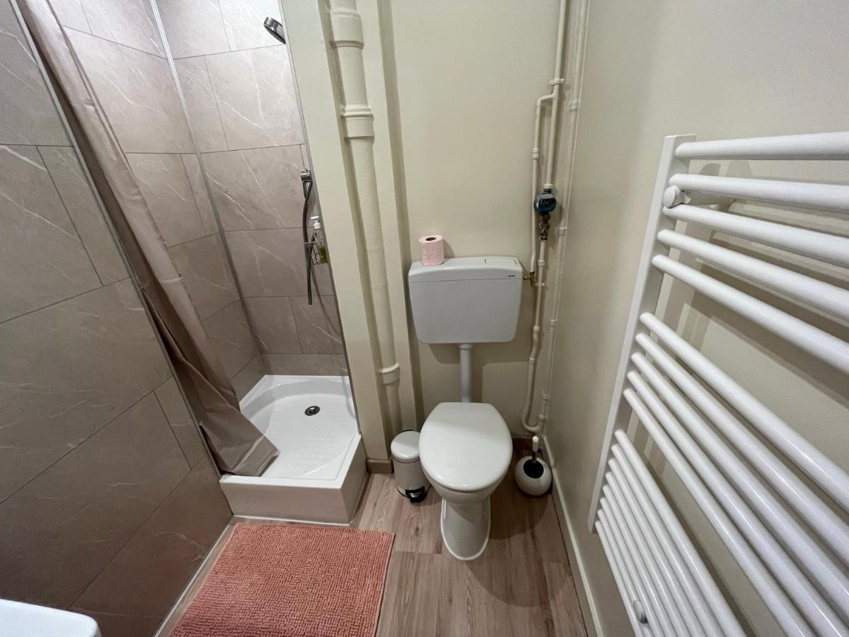 Le Vicomte Apartment Melun Exterior photo